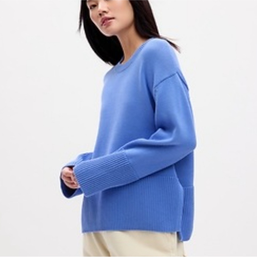 GAP 24/7 Split Hem 100% Cotton Sweater in Blue Sz Medium